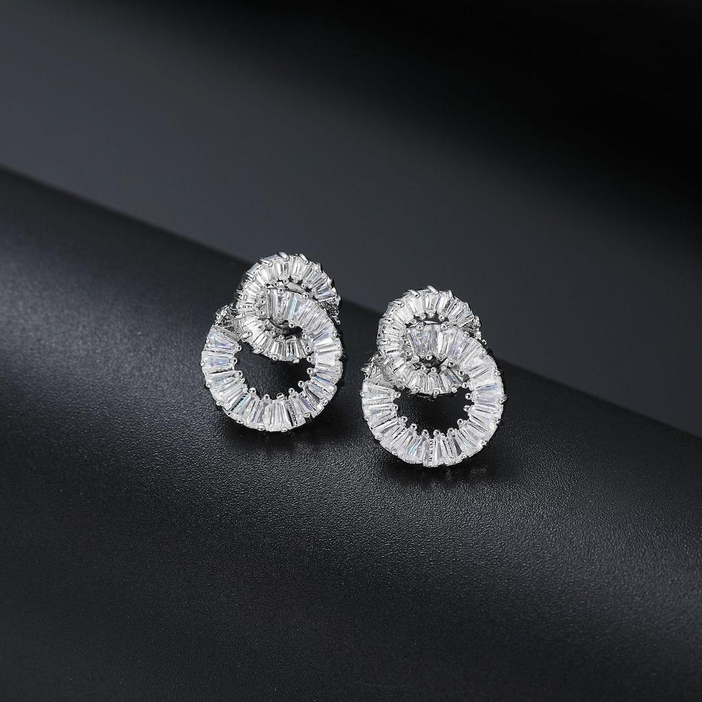 Exquisite Luxury Geometric Stud Earrings with Zircon Rhinestones for Women