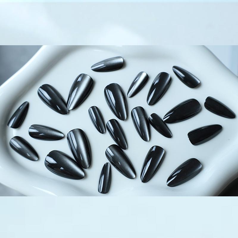New Manicure Film Classic Fashion Simple Solid Color Ice Through Cat'S Eye Long Almond Wear Armor