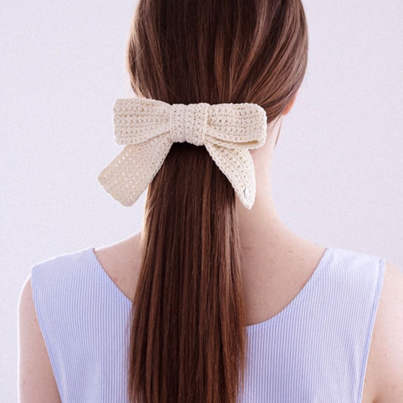 

Slowslowly No.206 / Big Ribbon Crochet HairClip _ Cream Cream