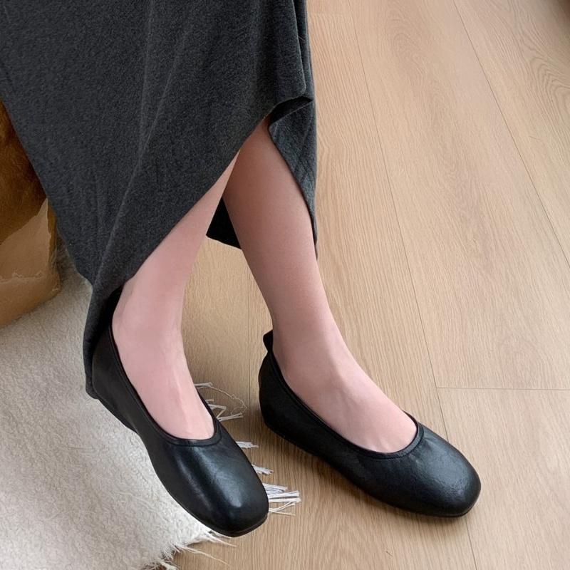 Fashion Round Toe Work Women's Flat Shoes 2025 Spring And Autumn Fashion Comfortable Casual Women Shoes Soft Soled Leather Women Shoes