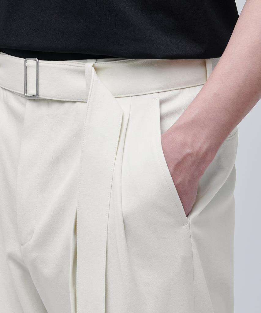 Musinsa Standard Real Wide Belted Slacks [Cream]