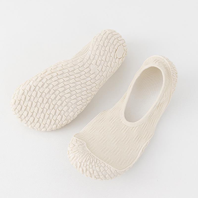 

Gorenshark Бесшумные комнатные нескользящие спортивные туфли - Йога, Аэробика, Скакалка, Амортизирующая мягкая подошва, Обувь для фитнеса Size 36-37