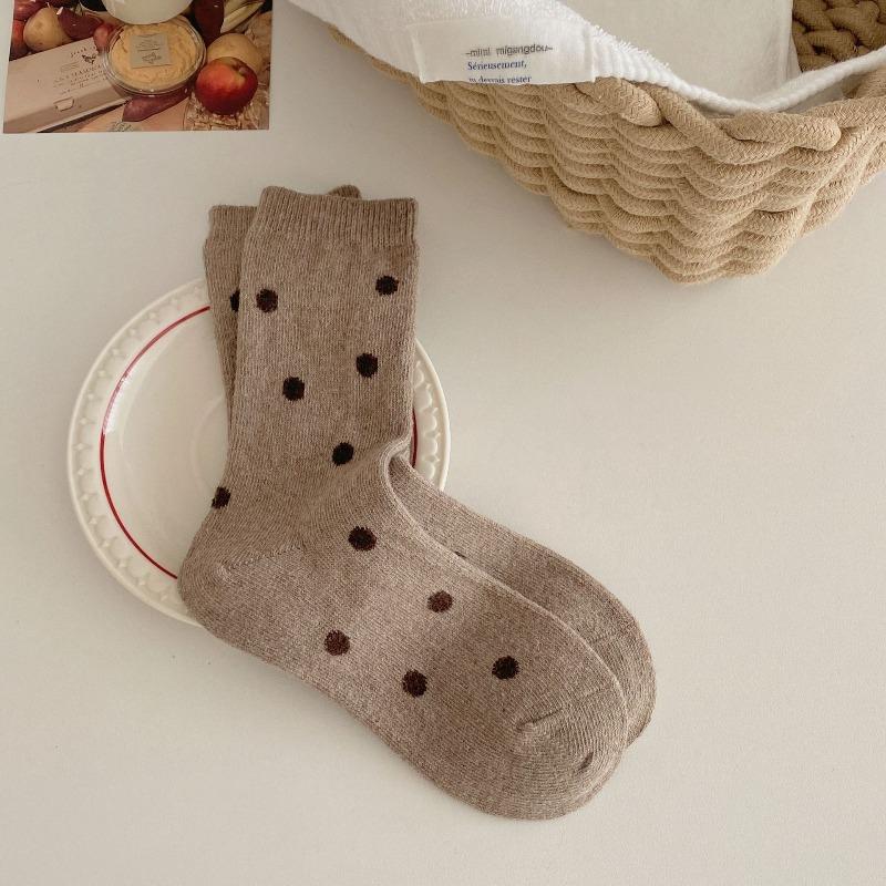 Autumn and Winter Polka Dot Wool Mid-calf Socks, Versatile Solid Color Simple Pile Socks, Fleece Thickened Socks for Women