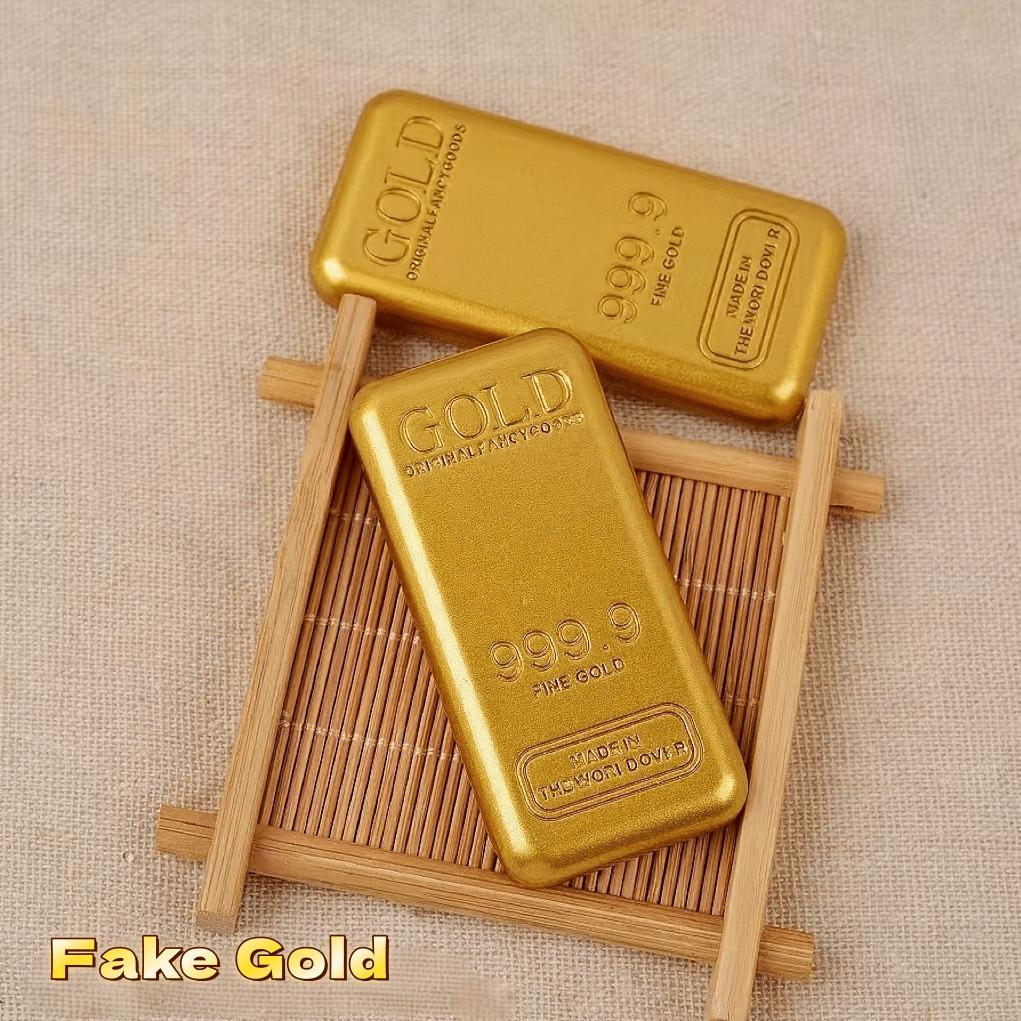 30pcs+1pc Highly Realistic Fake Golden Bars - Modern Metal Decorative Strips, Suitable for Home and Office, No Power Required