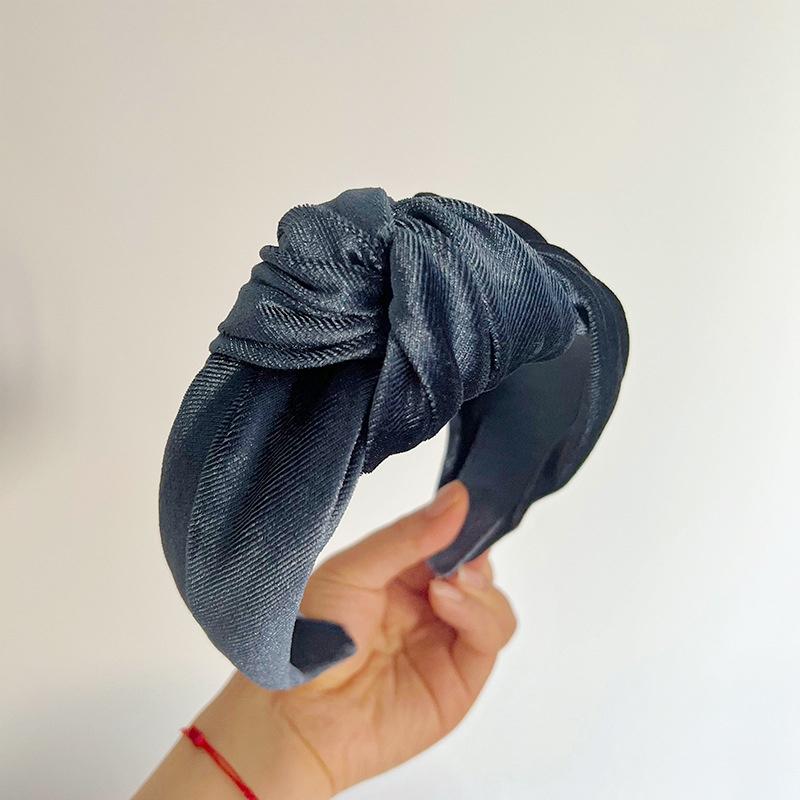 Autumn Winter Women Wide Headbands Soft Velvet Fabric Knotted Hairbands for Ladies Casual Shopping Hair Hoop Accessories