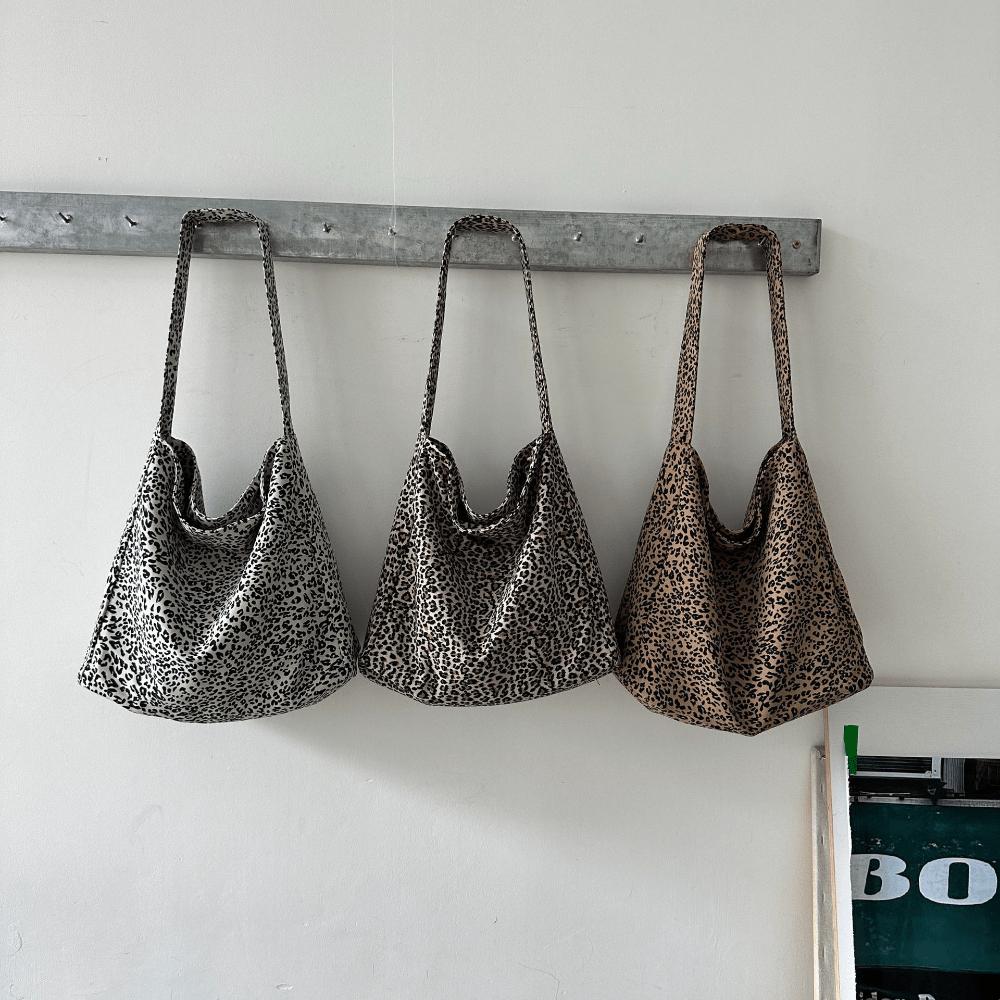 Korean Version Autumn and Winter Lazy Wind Texture Leopard Print Cloth Bag Bag Niche Large Capacity Shoulder Tote Bag Shopping Bag