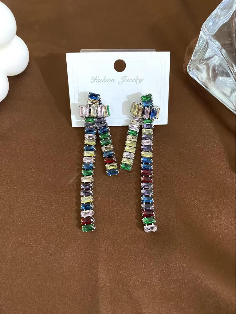 Ensemble collier et boucles d'oreilles à pampilles en zircon: Accessoires de Chaîne de Clavicule Haut de Gamme Chic Européen-Américain pour Femmes