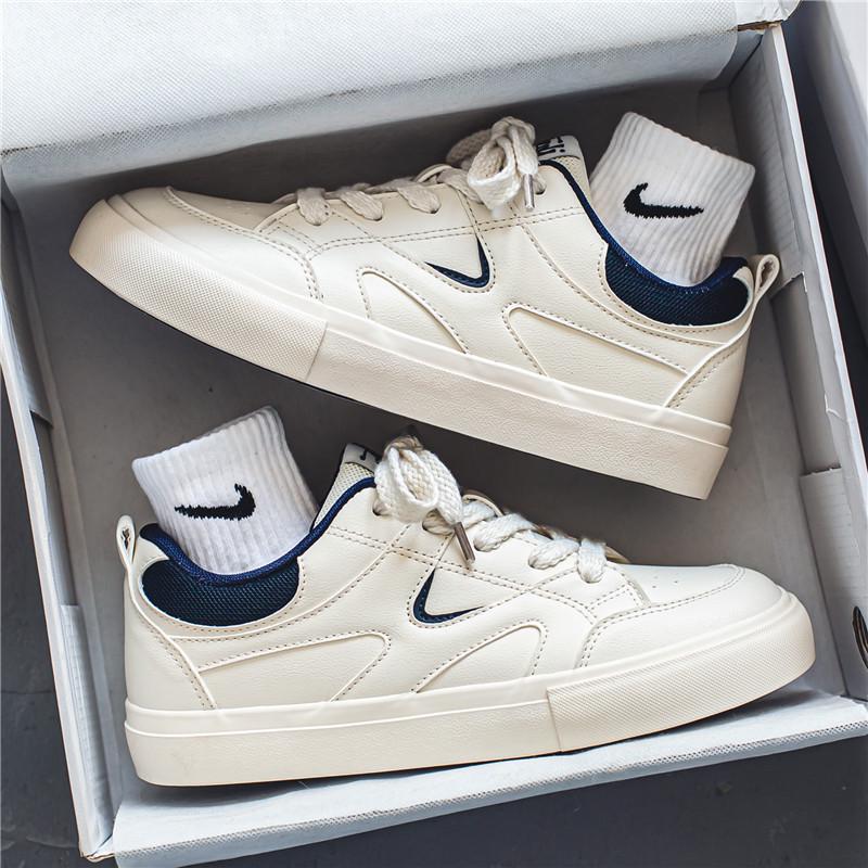 

Men s 2025 Spring Hong Kong Style Low-Top White Skate Shoes with Thick Sole Height Boost Size 40