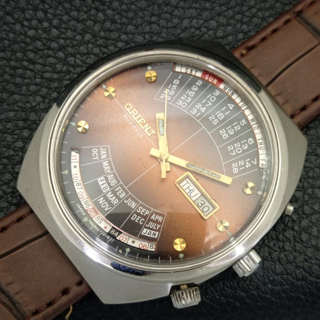 AUTOMATIC VINTAGE ORIENT 100 YEARS JAPAN MENS ORIGINAL DIAL WATCH a703124-1 R213-a703124