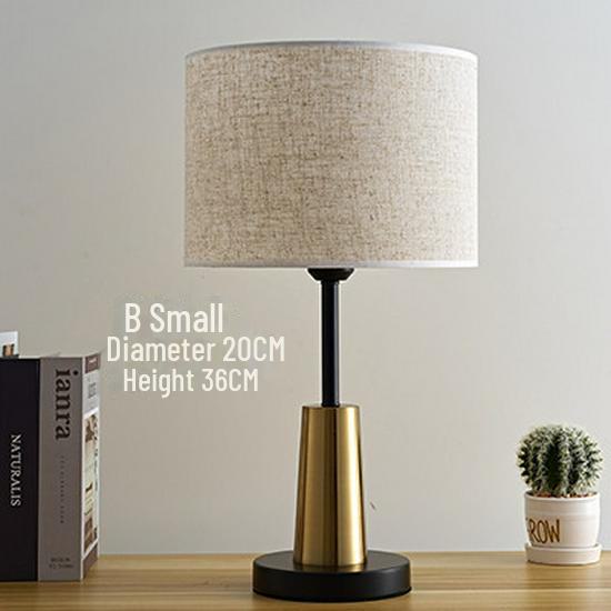 

Ночник в стиле Nordic Wedding Home: Простая, современная, романтическая роскошная настольная лампа B Small