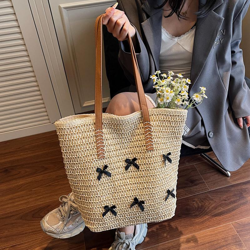 Yogodlns Summer Beach Large Capacity Tote Bag Women Shoulder Bag Handmade Woven Top-Handle Bags Raffia Boho Women Bag