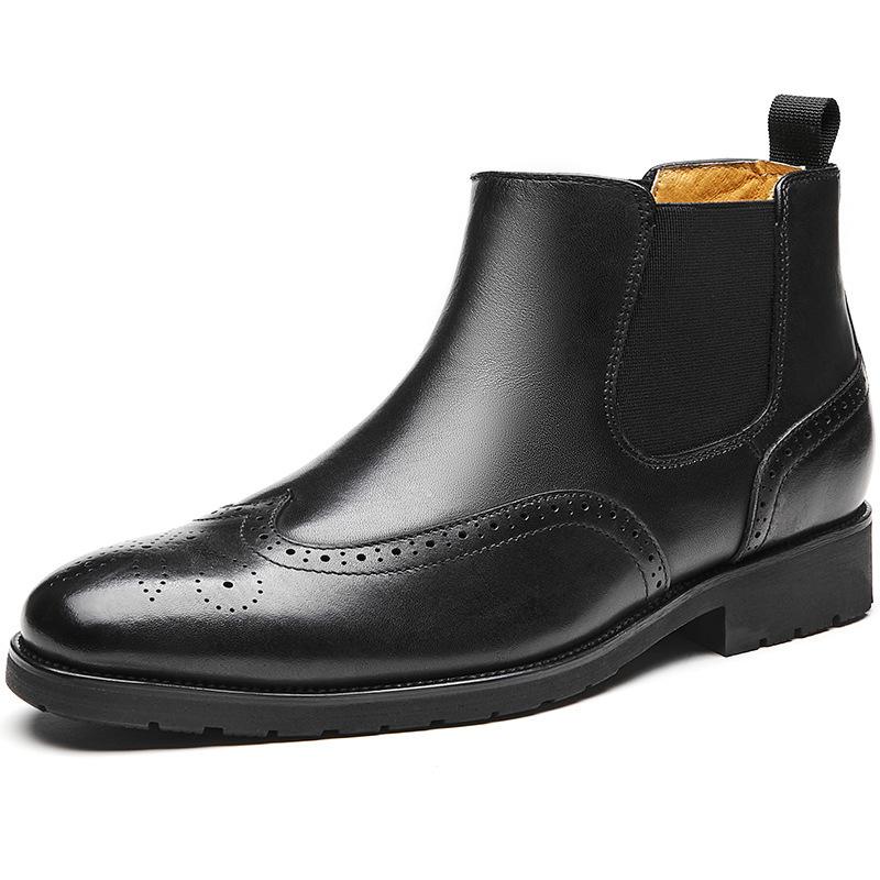

First layer cowhide Chelsea leather boots men s leather pointed toe foot boots British style Brock carved Martin boots soft sole 44