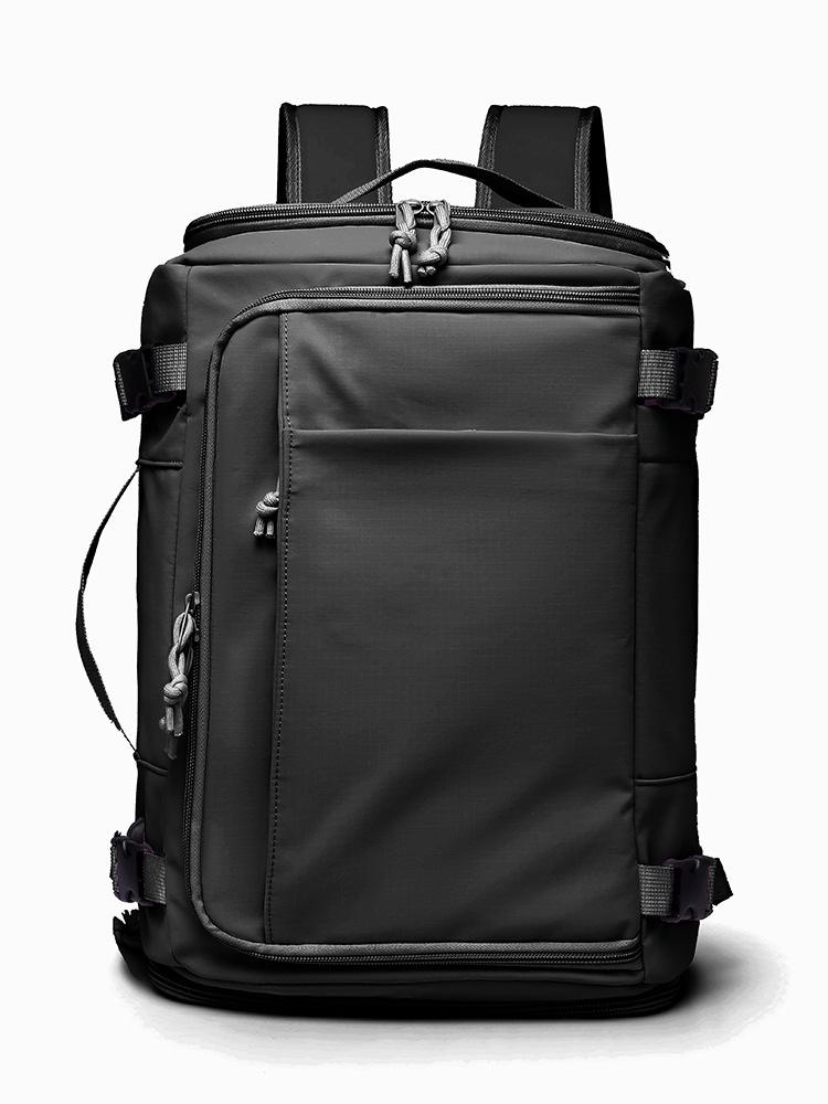 

Expandable Business Travel Backpack for Men and Women - Gym, Laptop, and Carry-On Compartment 30x18x43 cm чорний