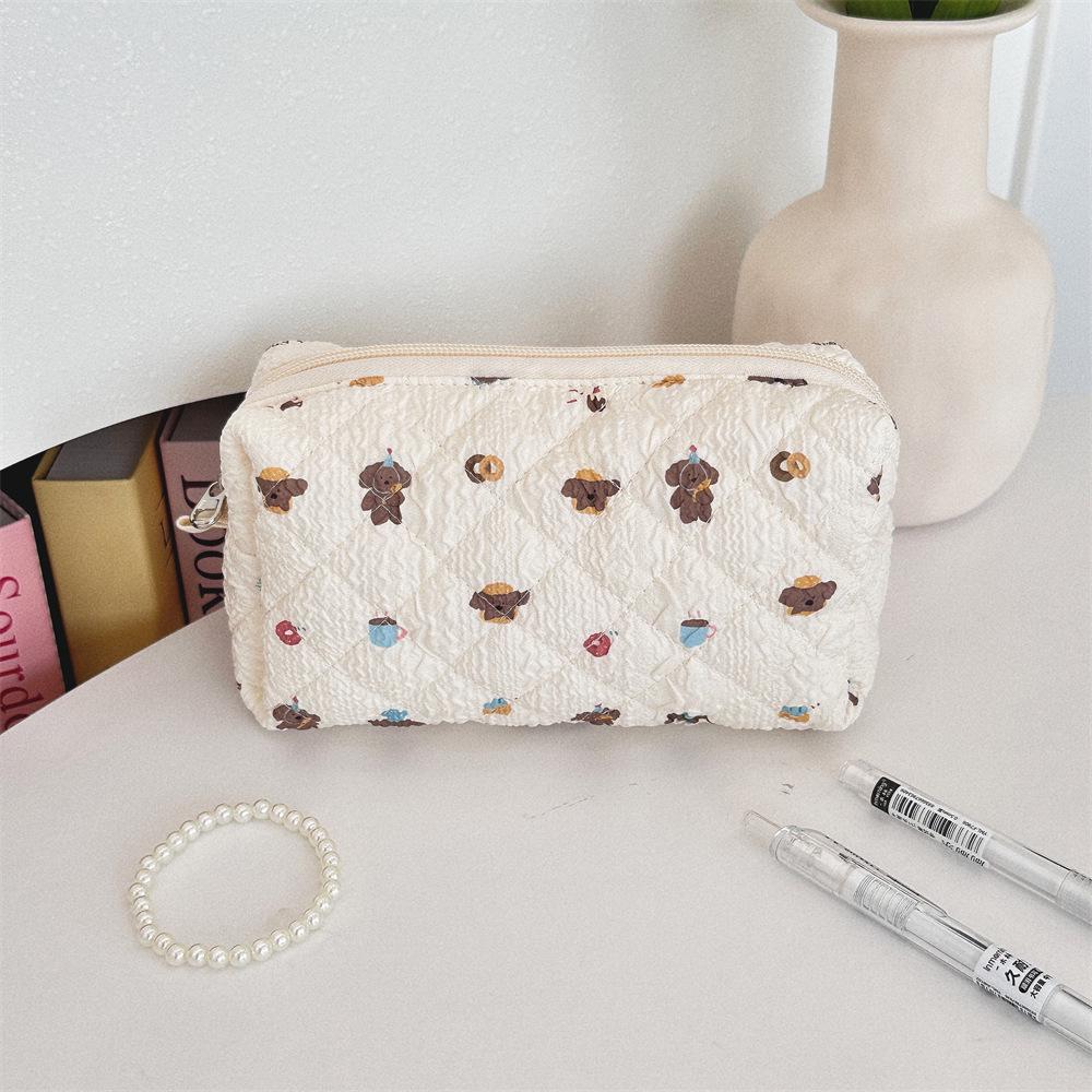 Fresh Quilted Hand-Held Cosmetic Bag for Girls - Large Capacity Cute Storage for Stationery and More