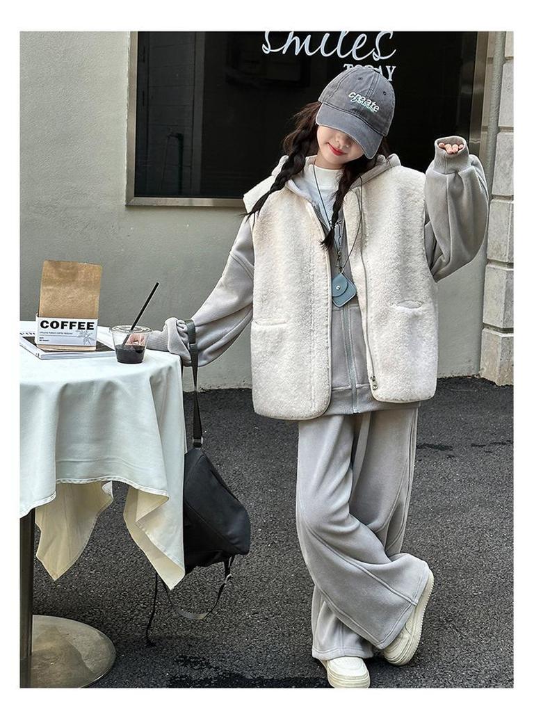 Girls' Winter 2025 Fleece Hoodie & Sweatpants Set