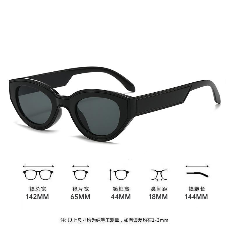 

Винтажные маленькие солнцезащитные очки «кошачий глаз» женские модные черно-белые солнцезащитные очки UV400 модные оттенки очки летние очки против УФ-излучения 1PC