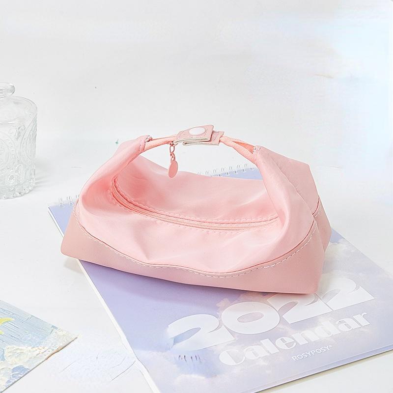 

1pc Splicing Ins Windy Day Series High-value Large Capacity Girls Makeup Bag. Beige