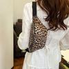 Nischen-Trend Umhängetasche Leopardenmuster trendige Bauchtasche Damenmode vielseitig Sport Brusttasche