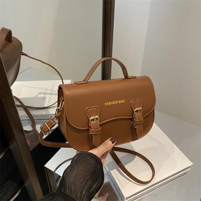 Nova bolsa de sela versátil de nicho para o início do outono 2025 alta qualidade moda estilo universitário bolsa de ombro transversal