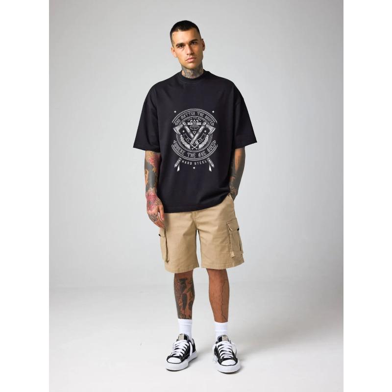 Men's Oversized T-Shirt Black Graphic Print with Anchor Crossbones and Motto Text Casual Streetwear for Everyday Wear