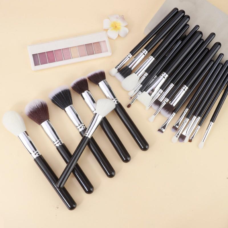 25-Piece Professional Makeup Brush Set With Travel Case Wooden Handle Synthetic Bristles 28cm Total Length