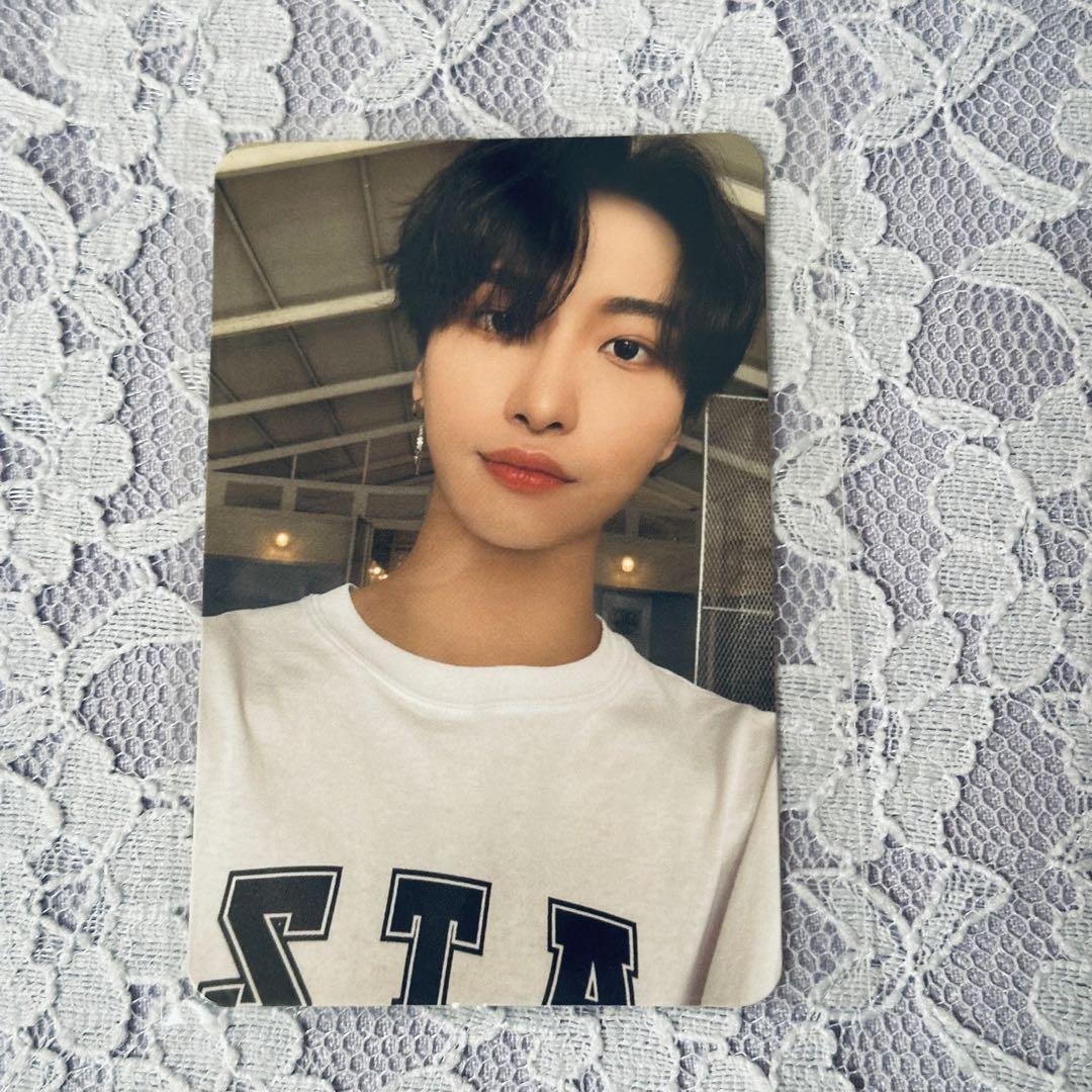 

[USED] ATEEZ Seonghwa Wonderwall Trading Card