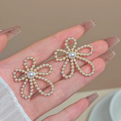 Orecchini a Bottone Grande Fiore Vuoto Perla Bianca per Donne Gioielli Boucles d'oreilles Pendientes San Valentino Regalo Ragazza