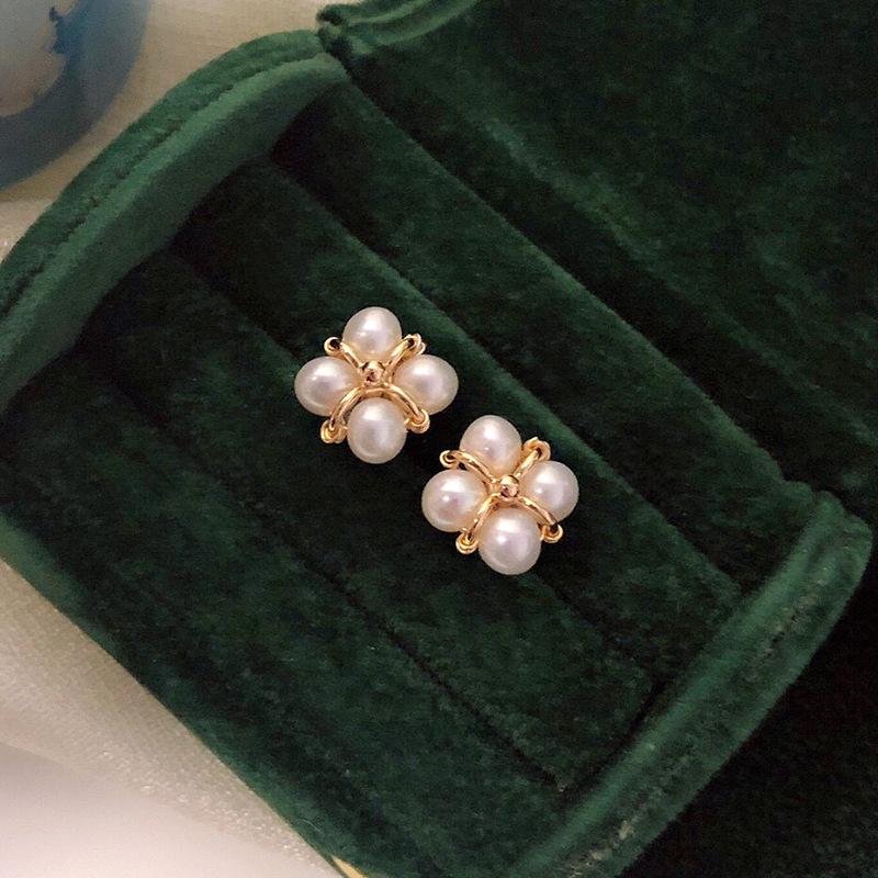 French natural freshwater pearl earrings ins niche design sense 11k gold injection woven four-leaf clover stud earrings commuter women