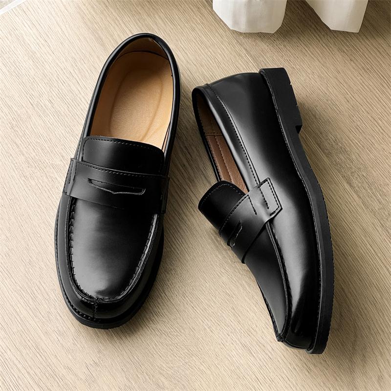 Fashion British Style Leather Mens Casual Shoes Formal Business Loafers Wedding Dress Slip on Flats Driving Shoes Mocassin Walking Shoes