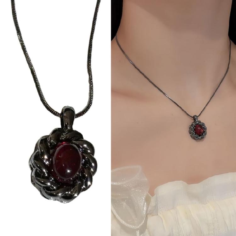 Exquisite Round Necklace Business Meeting Accessory Bead Necklace Perfect for Enhancing Your Daily and Evening Outfits