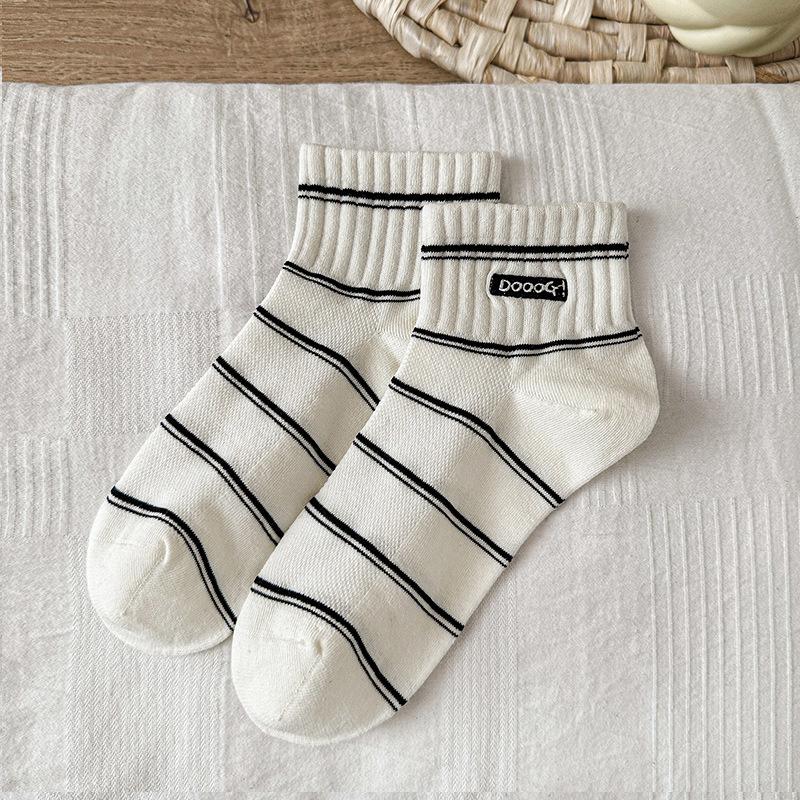 

Женские весенне-летние тонкие носки-подследники в полоску из дышащей сетки с вышивкой 1 pair