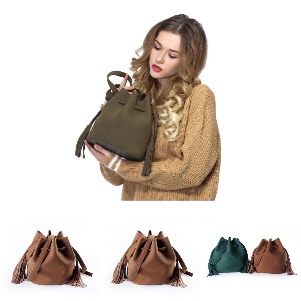 Fashionable Lady Crossbody Bag With Tassel In Trendy Bucket Design