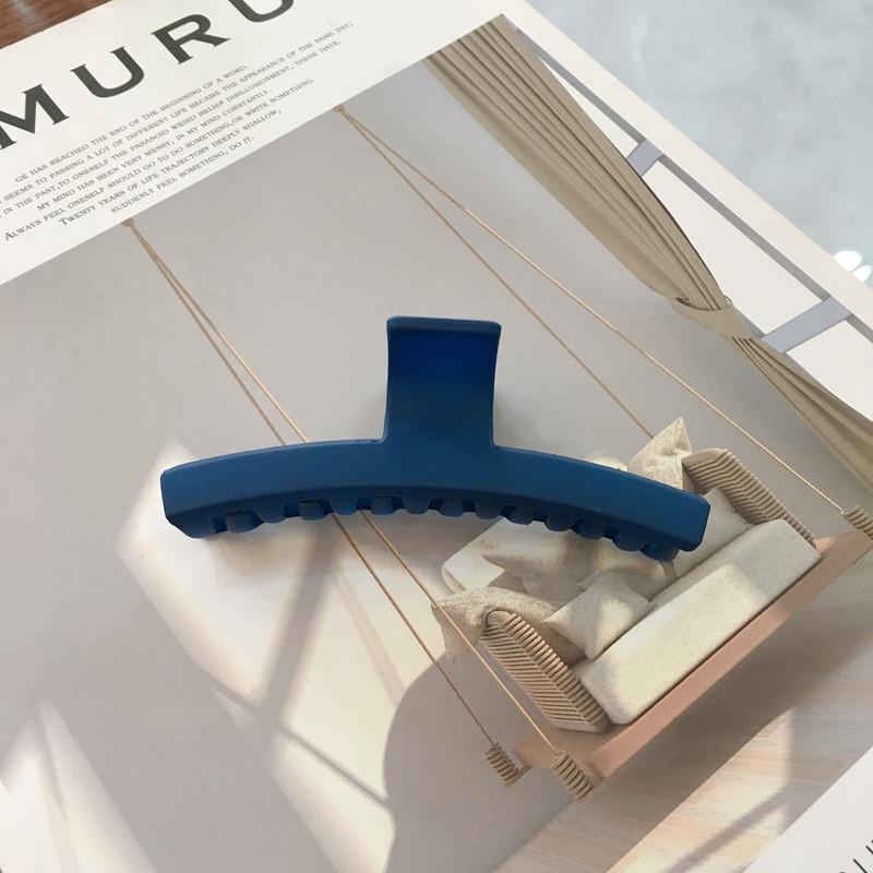 Elegante Große Kunststoff-Haarklammern in Verschiedenen Farben für Stilvolle Hochsteckfrisuren und Modische Frisuren