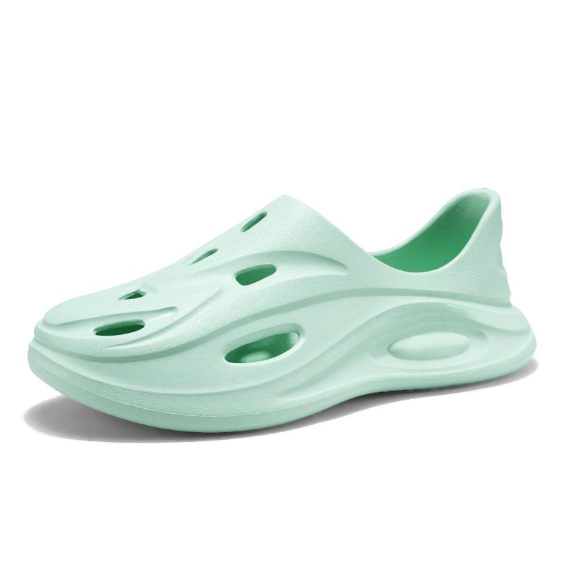 Fashion New Women Men Clogs Summer Female Thick Bottom Home Slides Soft EVA Dry Wedges Platform Garden Shoes Beach Sandals Home Slippers