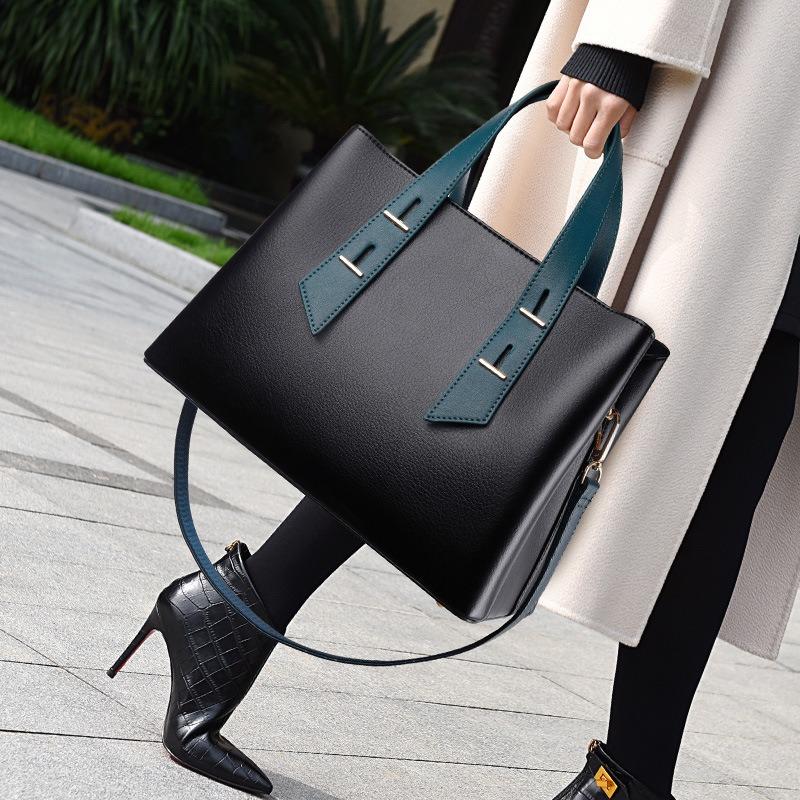 Bags Women's New Tote Bags Simple Large-capacity Women's Messenger Bags Premium Women's Bags Commuter Handbags
