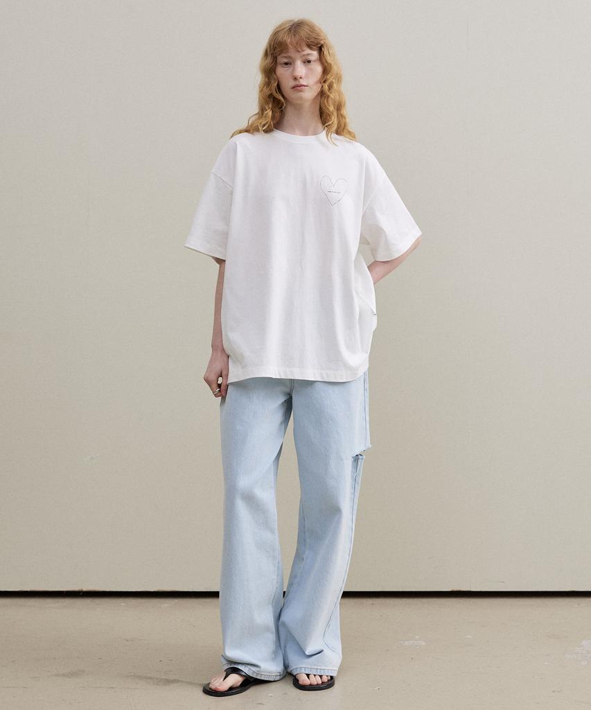 ARTID Heart Graphic Oversized Short Sleeve T-Shirt_White