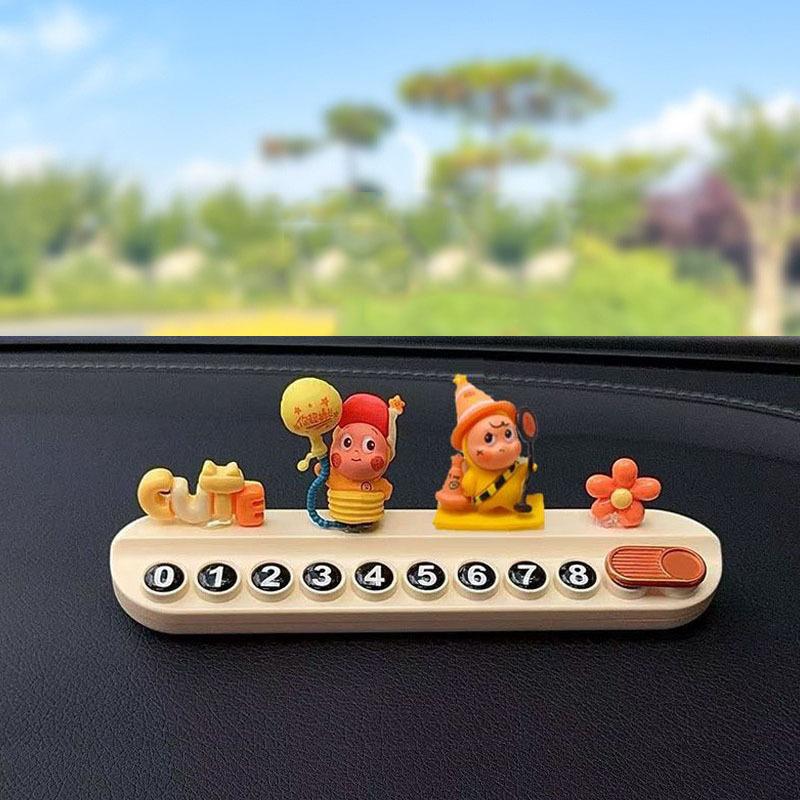 

Креативные украшения для салона автомобиля белый