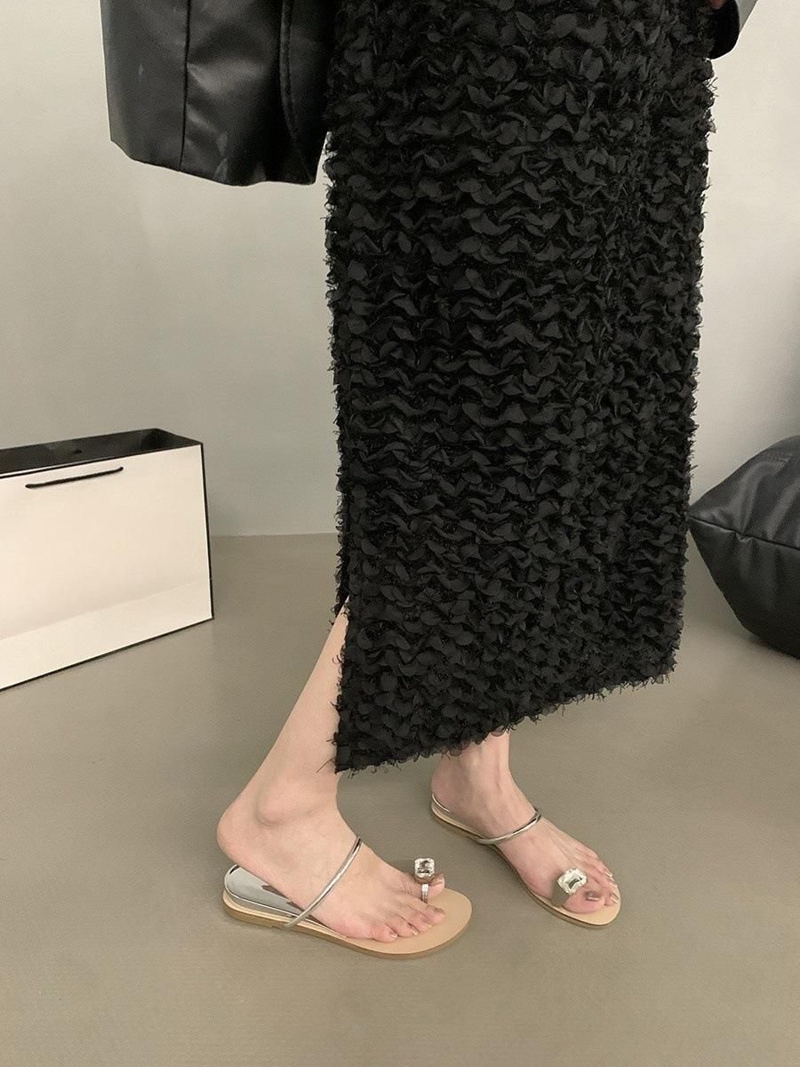 

Shoes wear rhinestone cover toe sandals fairy new French wedge heel pigeon eggs summer beautiful 2025 cool slippers 39 серебряный