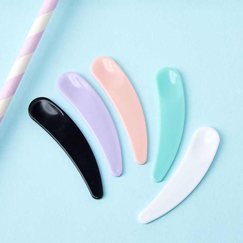 

Crescent Small Mask and Cream Spoon for Cosmetics Dispensing зелёный