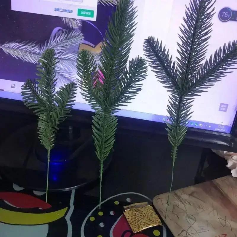 10Pcs Festival Party New Year DIY Decorations Christmas Tree Decorations Props Artificial Pine Wood Plant Decorations Accessory