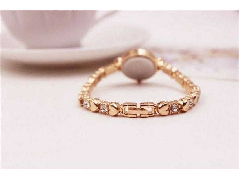 JW Korean Style Elegant Ladies' Water Diamond Quartz Bracelet Watch