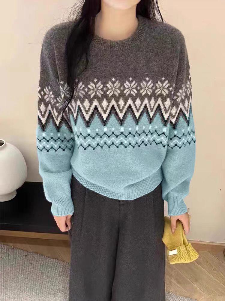 Korean Retro Fair Isle Jacquard Wool Knit Sweater for Women - Casual, Versatile, Slimming, Half-High Neck