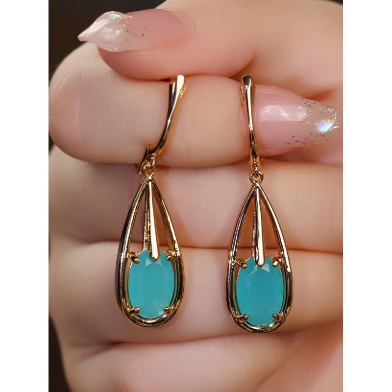 

Wish the new four-claw egg-shaped water drop ear buckle is simple and personalized earrings jewelry