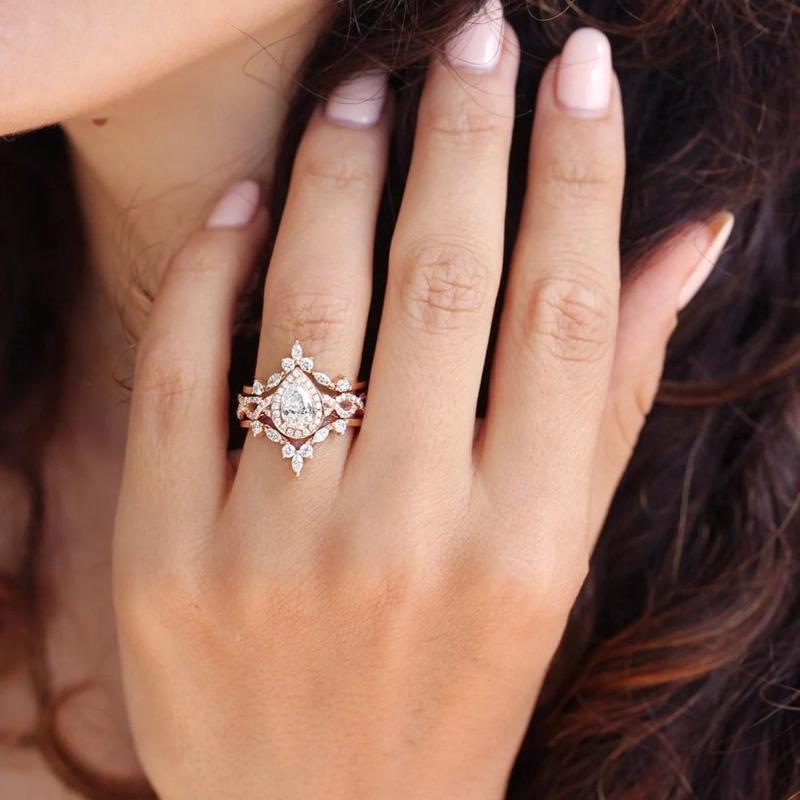 Temperament Water Drop Combination Three-Piece Marquise Zirconia Ring