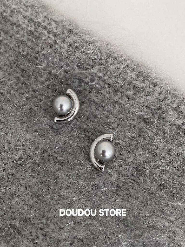 925 silver needle simple gray pearl stud earrings niche geometric curved beads