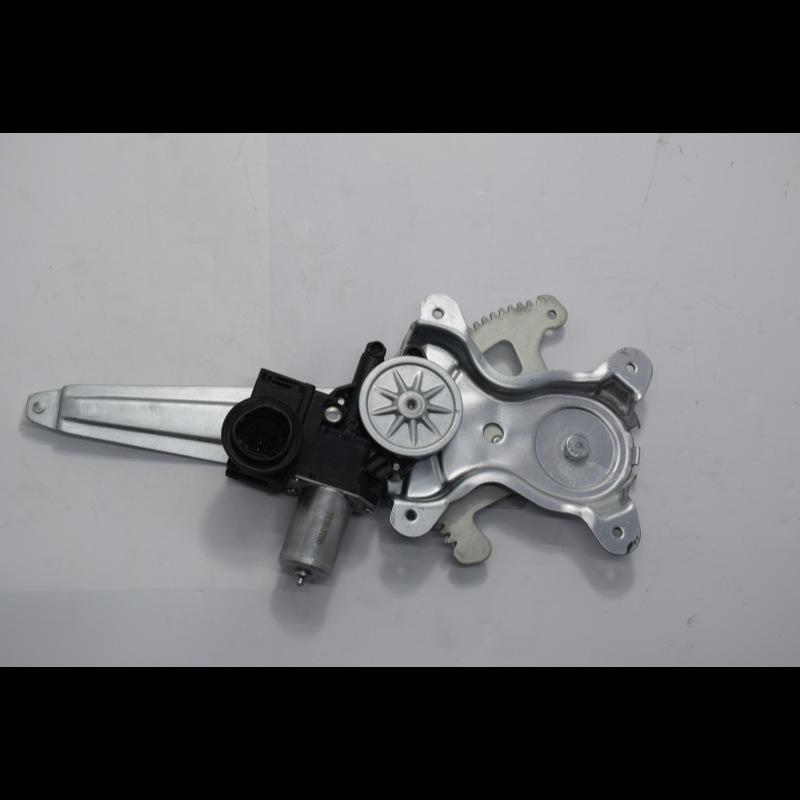 Car Window Regulator 69820-60070 for Land Cruiser UZL100