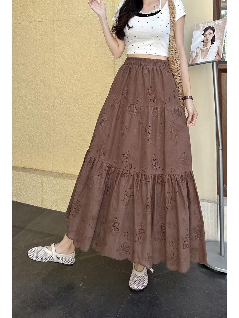 Women's White Embroidered A-line Cake Skirt for Autumn/Winter