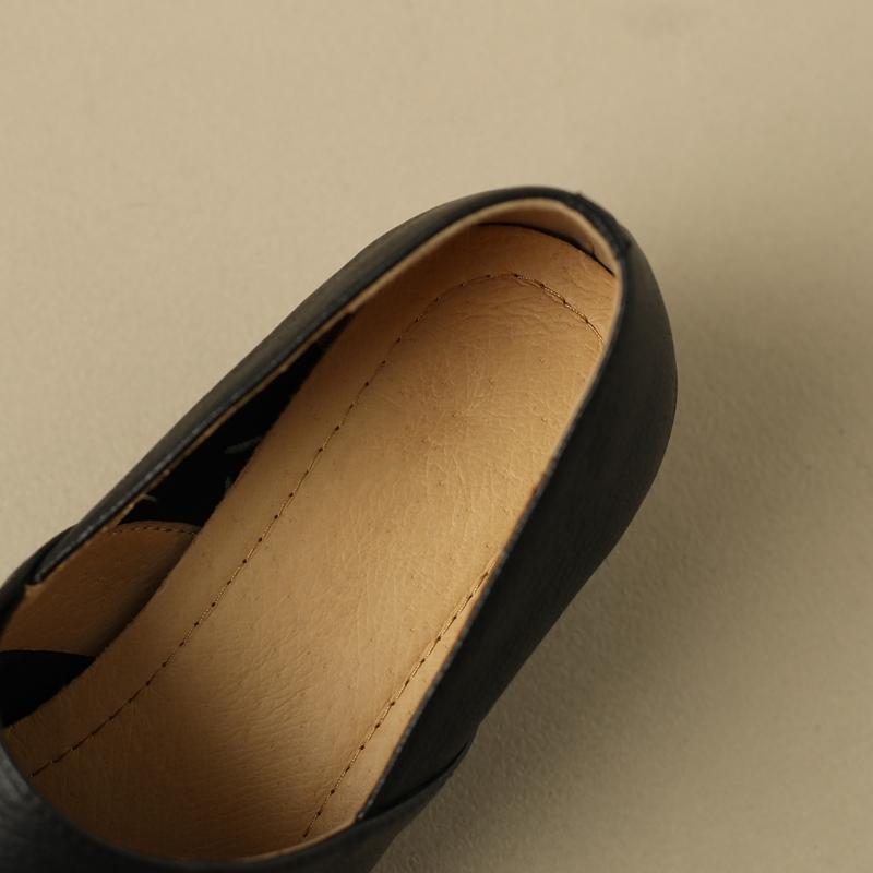 Fashion Women's New Simple and Comfortable Vintage Leather Pointed High Heels Large Lefu Shoes