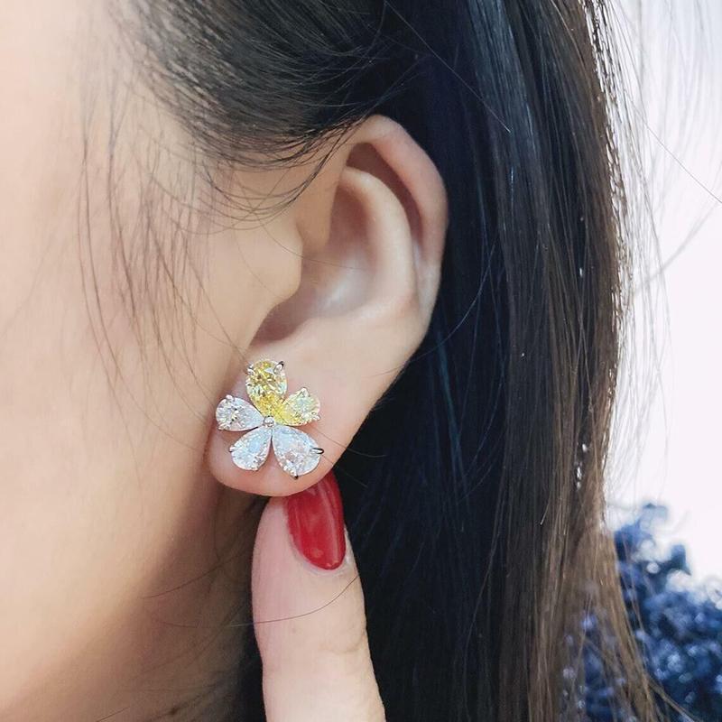 Cercei Estetici Tip Stud cu Flori cu Zirconiu Cubic Galben Alb Cadou Exquis pentru Femei Accesorii Statement Bijuterii