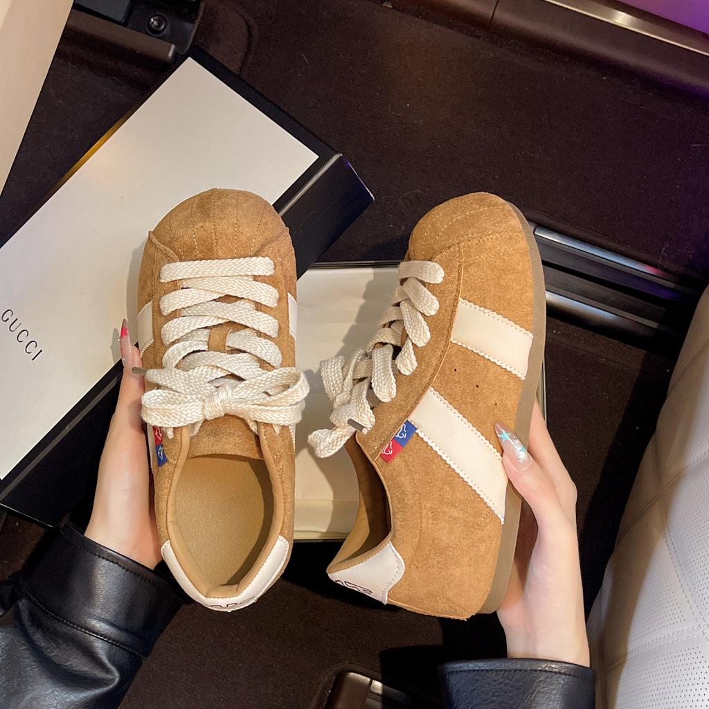 Retro Maillard color matching board shoes women's 2025 autumn new flat bottom inner height increase leisure sports Forrest Gump training shoes